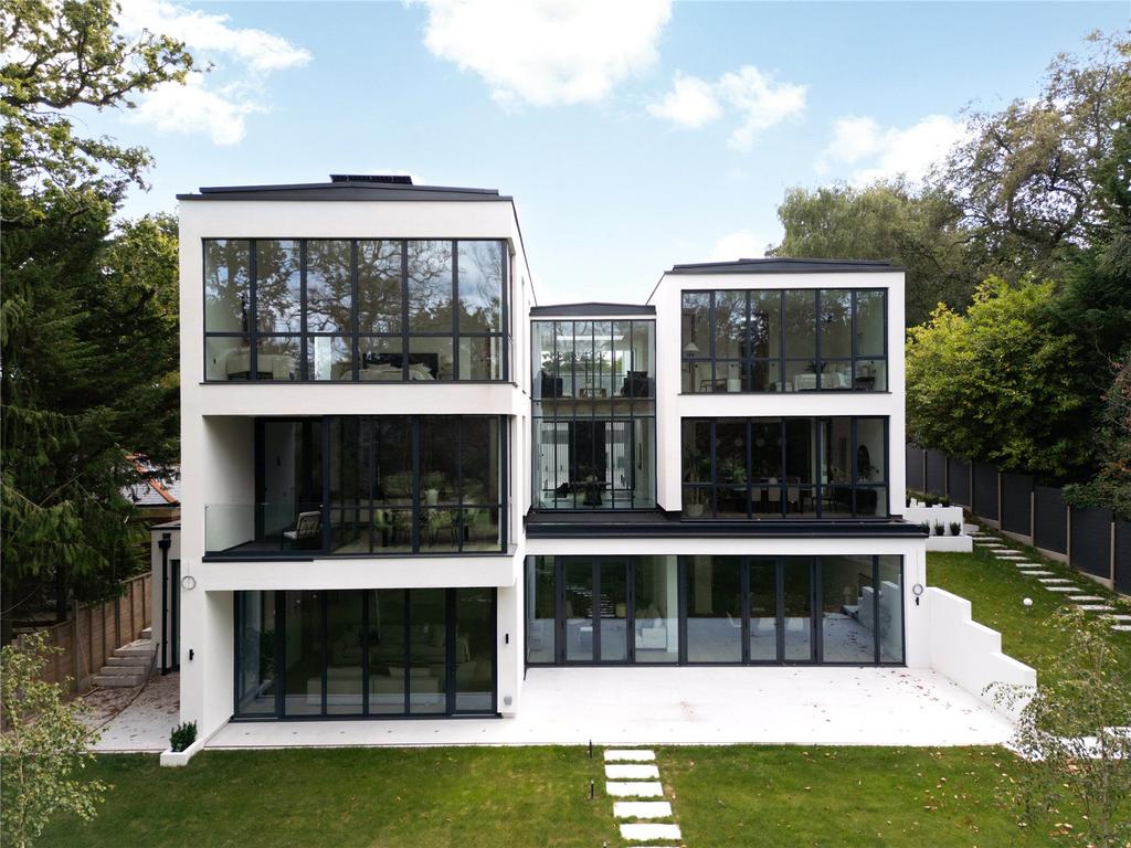 Rear External