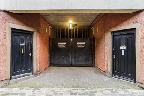 Parking to rent, Kings Stable Lane , Edinburgh EH1