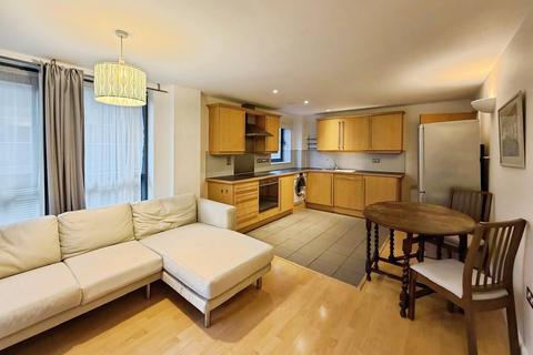 undefined, City Walk, Leeds, West Yorkshire, LS11