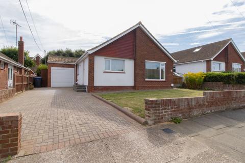 3 bedroom detached bungalow for sale, Palmerston Avenue, Broadstairs, CT10