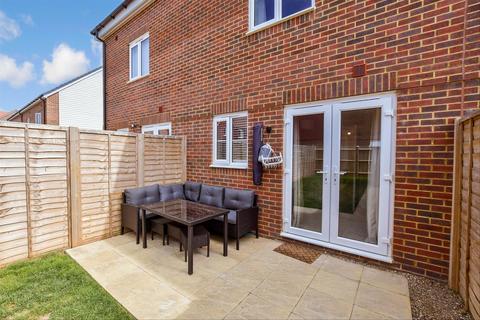 3 bedroom townhouse for sale, Andromeda Road, Margate, Kent