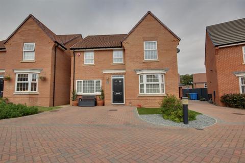 4 bedroom detached house for sale, Moore Garth, Cottingham HU16