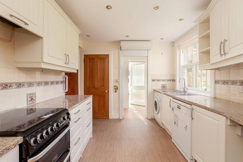 56 Morningside Drive, Edinburgh, EH10 5NF