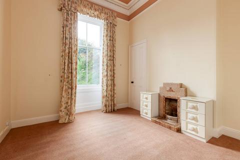 56 Morningside Drive, Edinburgh, EH10 5NF