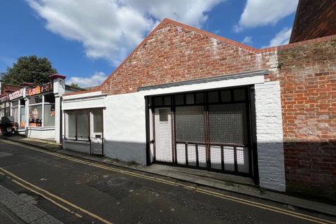 Retail property (high street) to rent, 20 Church Walk & The Barn, Colchester, Essex, CO1