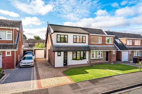 3 bedroom semi-detached house for sale, Leafield Drive, Worsley, M28