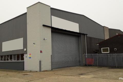 Industrial unit to rent, Unit C Phoenix Centre, Eddystone Road, Totton, Southampton, SO40 3SA