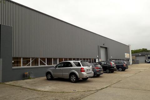 Industrial unit to rent, Unit C Phoenix Centre, Eddystone Road, Totton, Southampton, SO40 3SA