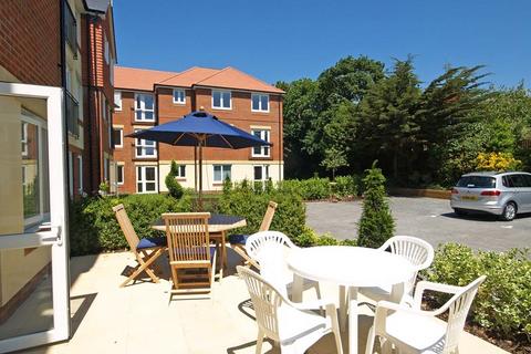 1 bedroom apartment for sale, Rothesay Lodge, 2-10 Stuart Road, Christchurch, Dorset, BH23