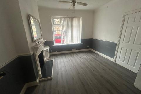 3 bedroom terraced house to rent, Merthyr Street, Barry