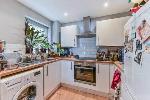 1 bedroom flat to rent, TAYLOR COURT, ELMERS END ROAD, LONDON, SE20, Penge, London, SE20