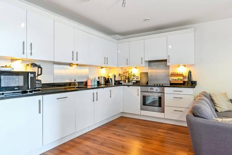 2 bedroom flat to rent, City Road, City, London, EC1V