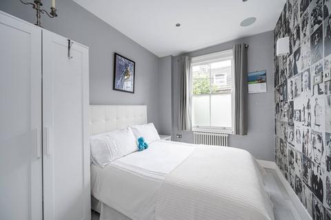 4 bedroom house for sale, Senrab Street, Stepney, London, E1