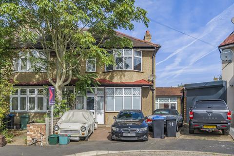 4 bedroom end of terrace house for sale, Pembroke Road, Mitcham CR4