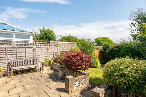 3 bedroom semi-detached bungalow for sale, The Paddock, York