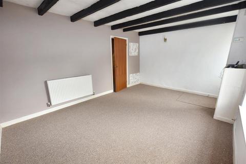 2 bedroom end of terrace house for sale, Wesley Street, Redruth