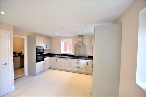 4 bedroom detached house for sale, Farrier Street, Swindon SN26