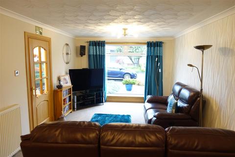 3 bedroom semi-detached house for sale, St. Johns Way, Bo'ness