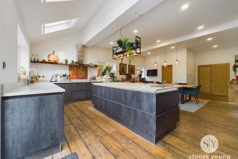 93 Chatburn Road, Clitheroe, BB7 2AS