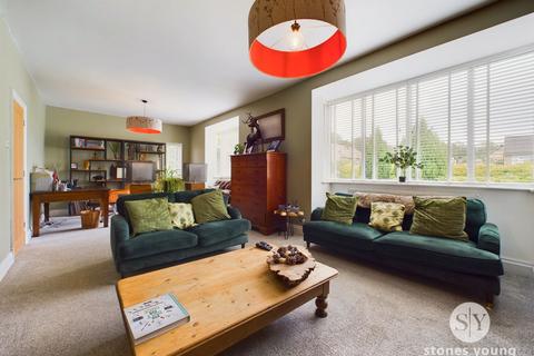 93 Chatburn Road, Clitheroe, BB7 2AS