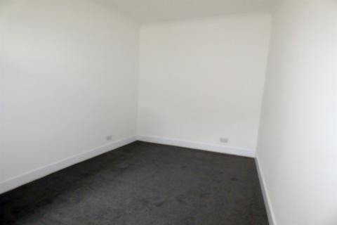 2 bedroom flat for sale, Saltwell Street, Gateshead