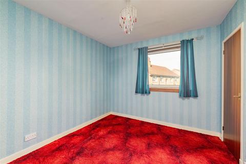 2 bedroom flat for sale, Aboyne Avenue, Dundee DD4