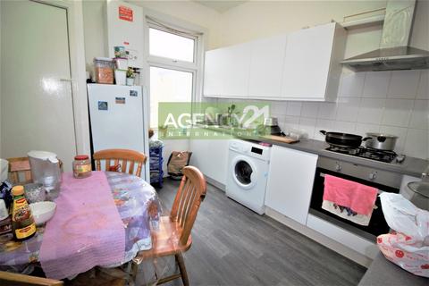 1 bedroom flat for sale, Credon Road, Plaistow, E13