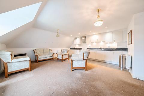 2 bedroom apartment for sale, Nelson Court, 41 Kingsend, Ruislip