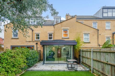 4 bedroom end of terrace house for sale, Polperro Mews, Sullivan Road, London