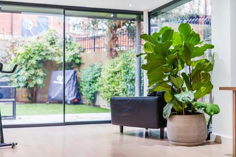 4 bedroom end of terrace house for sale, Polperro Mews, Sullivan Road, London