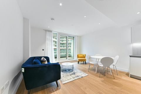 2 bedroom flat for sale, Altissima House, London, SW11