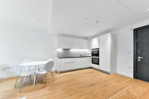 2 bedroom flat for sale, Altissima House, London, SW11