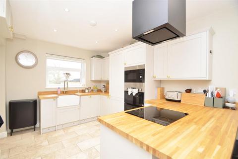 3 bedroom house for sale, The Crescent, Montford Bridge, Shrewsbury