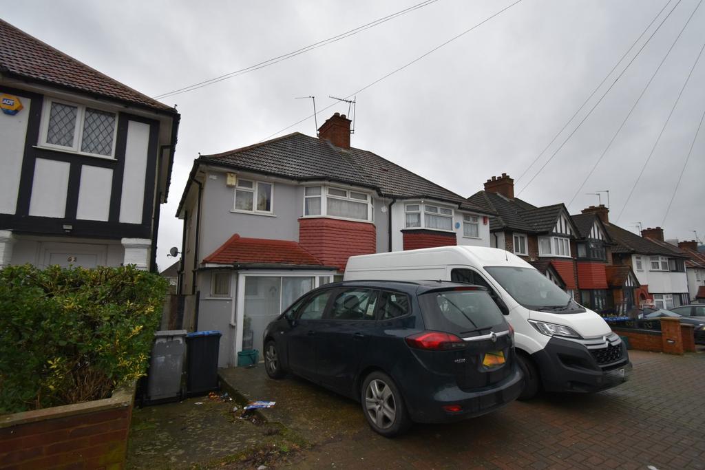 3-Bedroom Family Home in Wembley For Sale