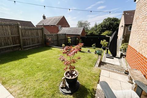 3 bedroom semi-detached house for sale, Meadow Drive, Smalley DE7