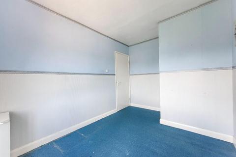 26 Greno View Road, High Green, Sheffield, S35 4GX