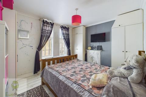 5 West Street, Rochester, ME2 3XG
