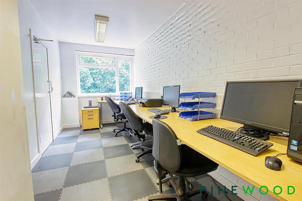 Office 1 st floor