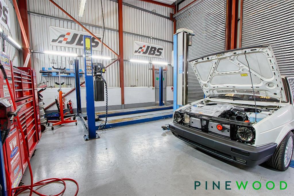 Diagnostics bay