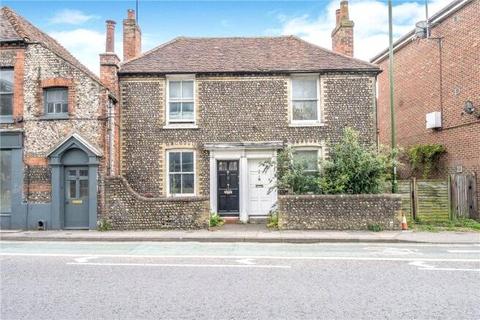 2 bedroom terraced house for sale, Northgate, Chichester, West Sussex