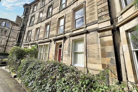 3 bedroom ground floor flat to rent, Leven Terrace, Edinburgh EH3