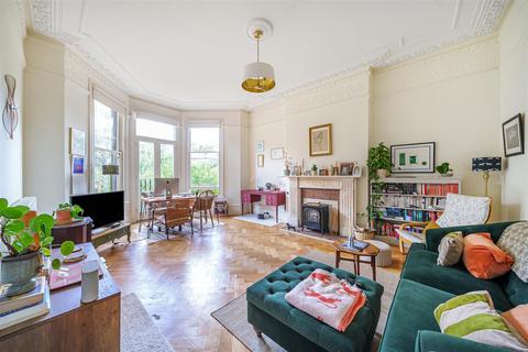 1 bedroom flat for sale, Mowbray Road, Mapesbury, NW6