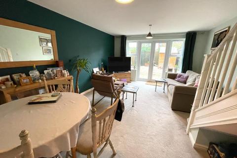 42 Fowen Close, Street, BA16 0FY