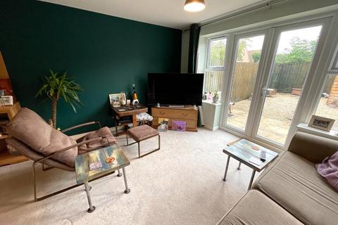 42 Fowen Close, Street, BA16 0FY