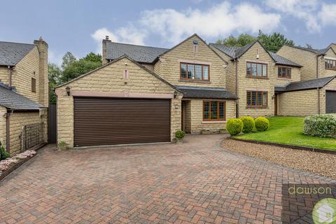 4 bedroom detached house for sale, Woodhouse Gardens, Brighouse