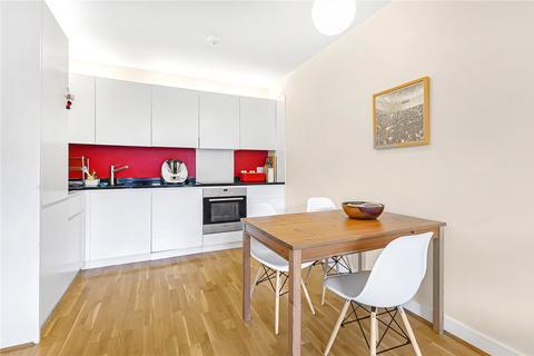 2 bedroom flat for sale, Amelia Street, London SE17