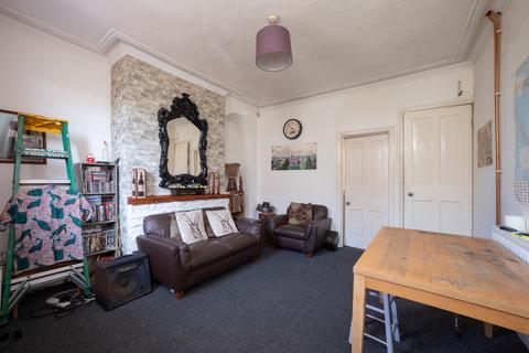 2 bedroom terraced house for sale, Barras Terrace, Leeds LS12