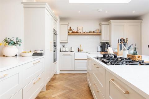 202 Station Road, Knowle, Solihull, B93 0ER