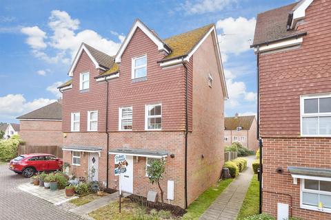 4 bedroom semi-detached house for sale, Worsfield Road, Broadbridge Heath, Horsham, West Sussex