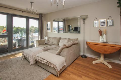 41, Wilkinson Court Rollason Way, Brentwood, CM14 4EU